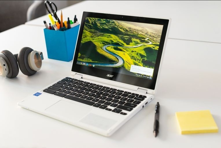 laptop baru (lifewire.com)