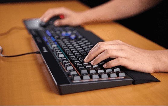 Keyboard gaming (jalantikus.com)